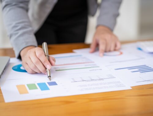 Calculating Cost Economic budget saving and investment